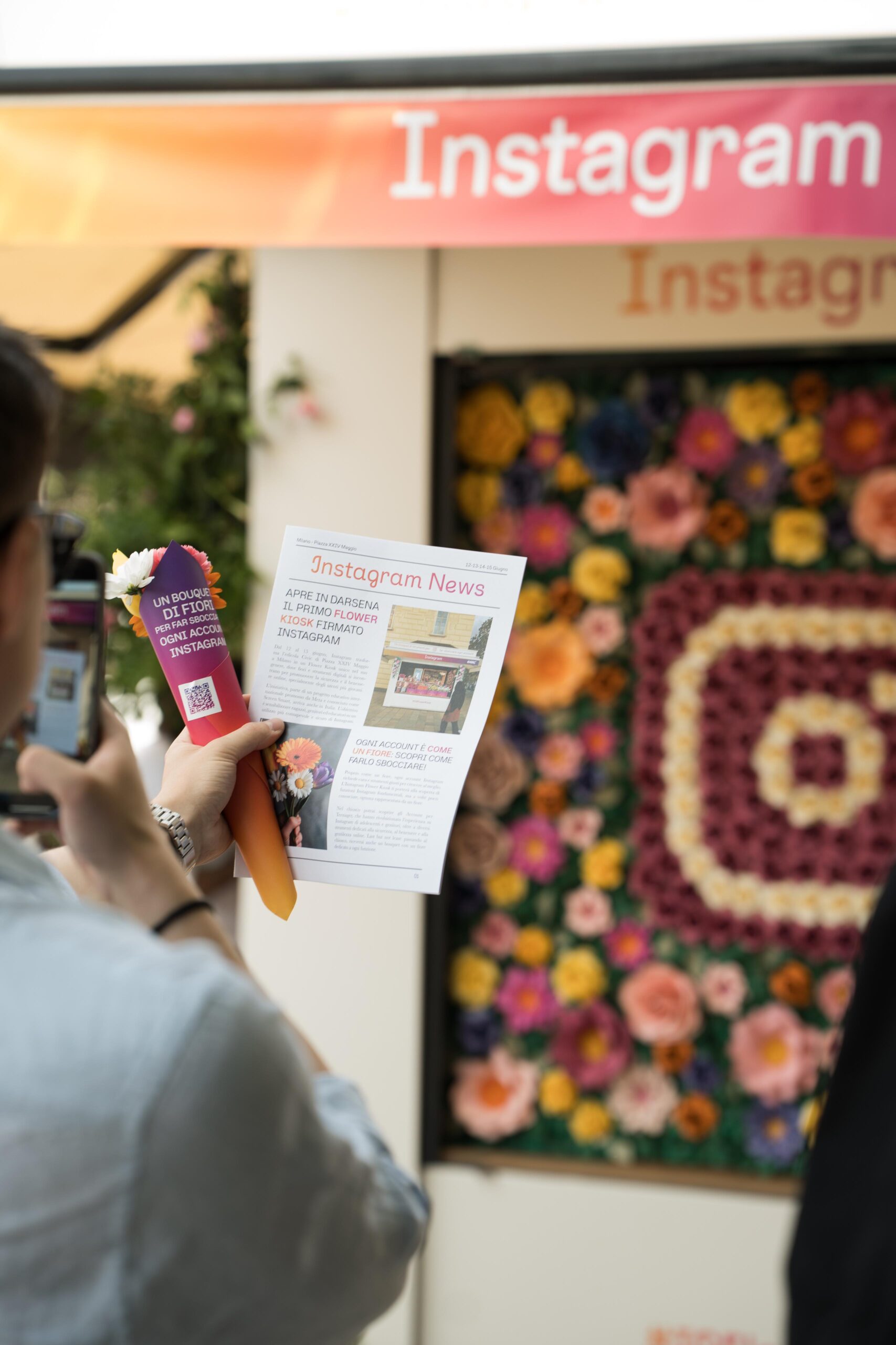 ’INSTAGRAM FLOWER KIOSK 1
